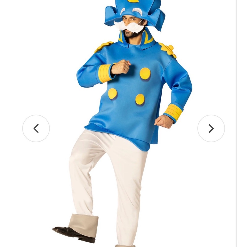 Cap’n Crunch Costume